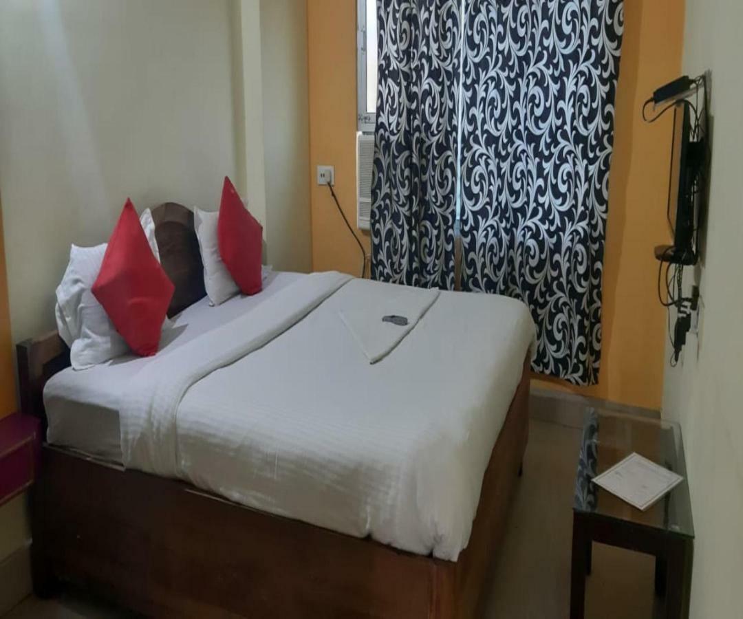 Goroomgo Shree Bhumi Hotel